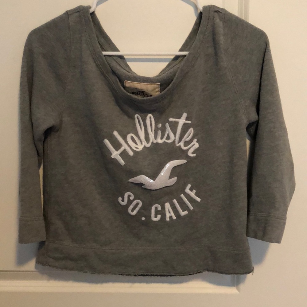 Sweatshirt